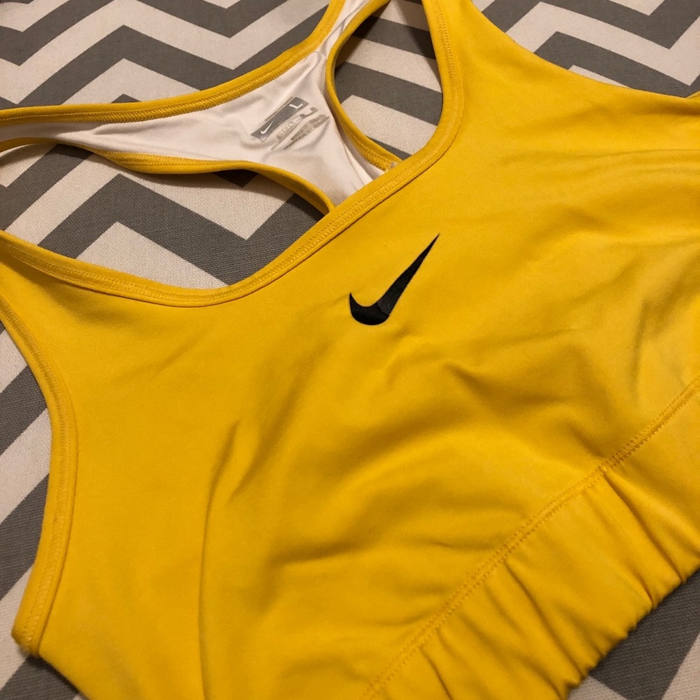 NikeFITDRY Sports Bra